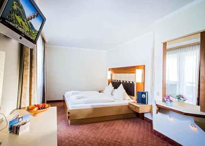 Hasenauer 4 Sterne Superior ホテル 4*