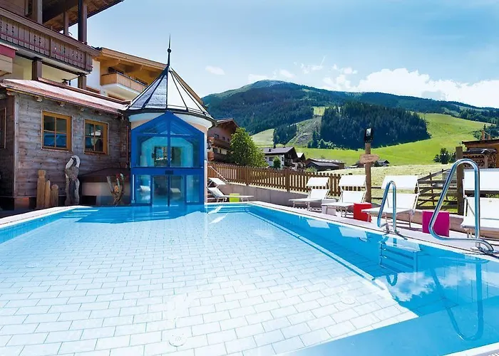 Hasenauer 4 Sterne Superior 4* ザールバッハ・ヒンターグレム