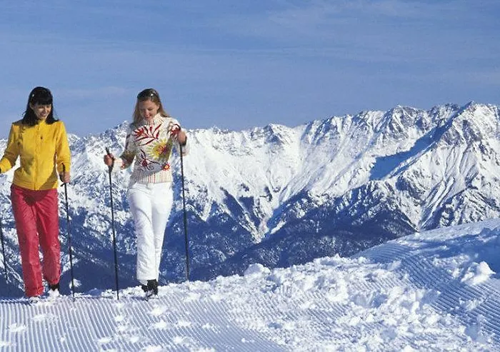 Hasenauer 4 Sterne Superior ホテル ザールバッハ・ヒンターグレム